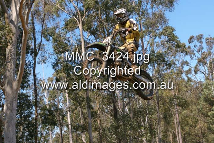 678x444 pixels (105K)